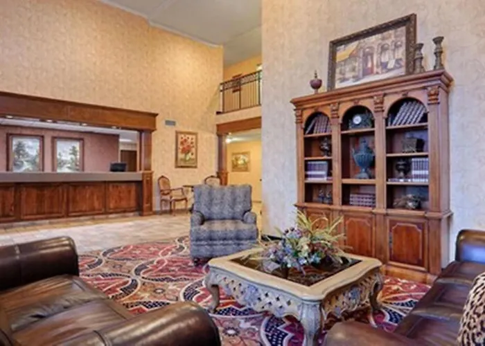 Best Western Plus Southpark Inn & Suites