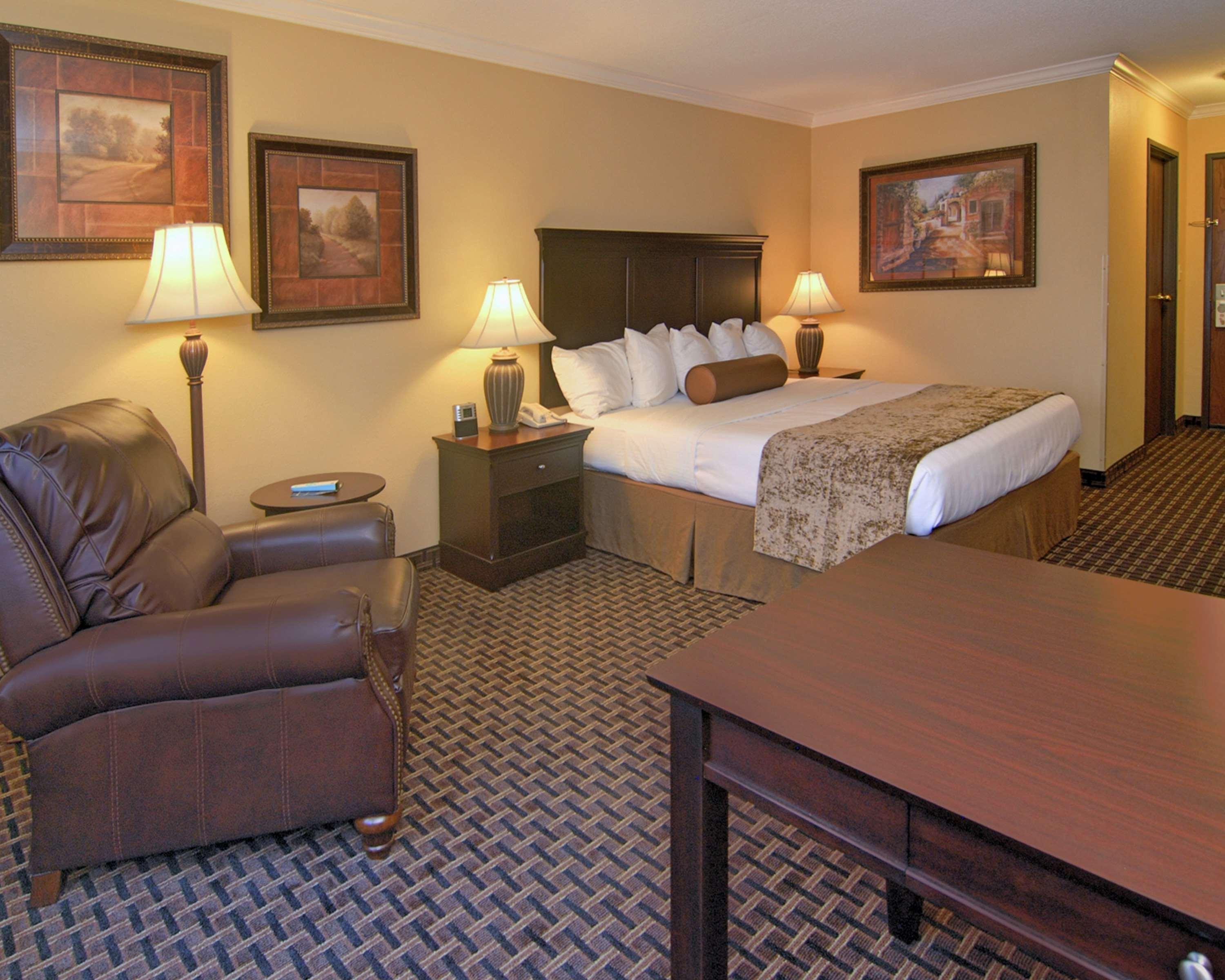 Hotel Western Southpark &
