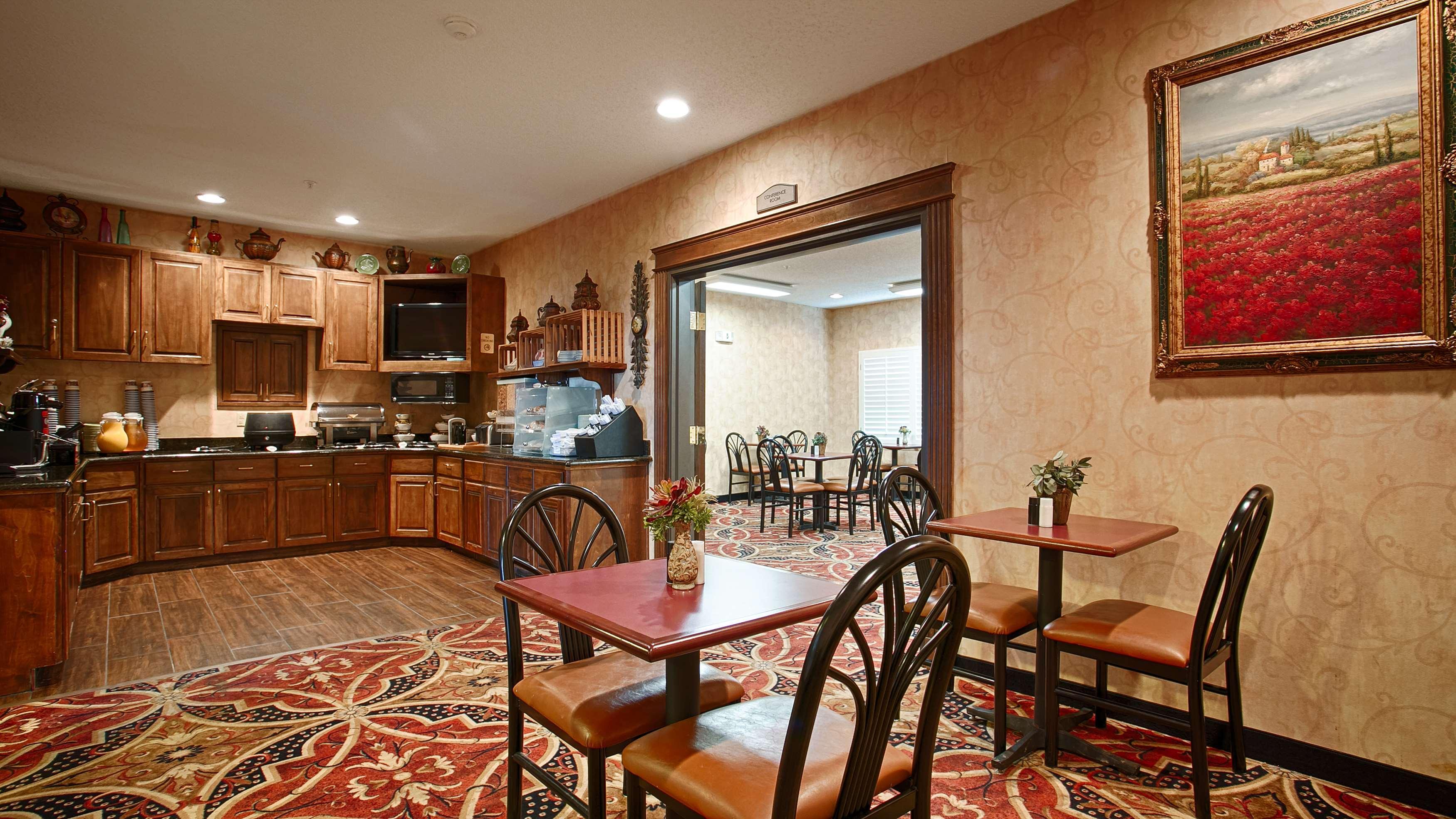 Hotel Western Southpark & 3*