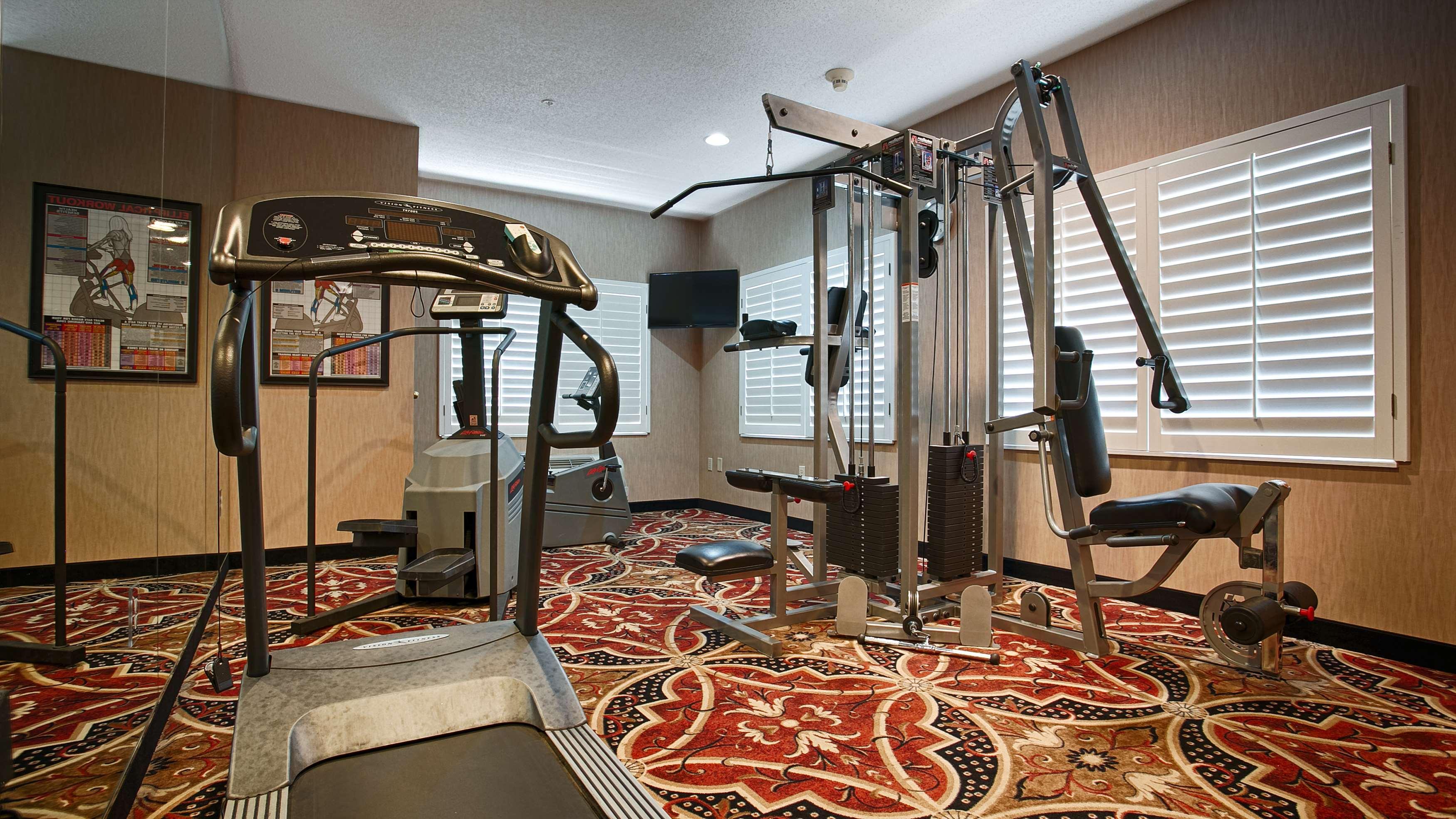 Western Southpark Inn&suites Hotel 3*