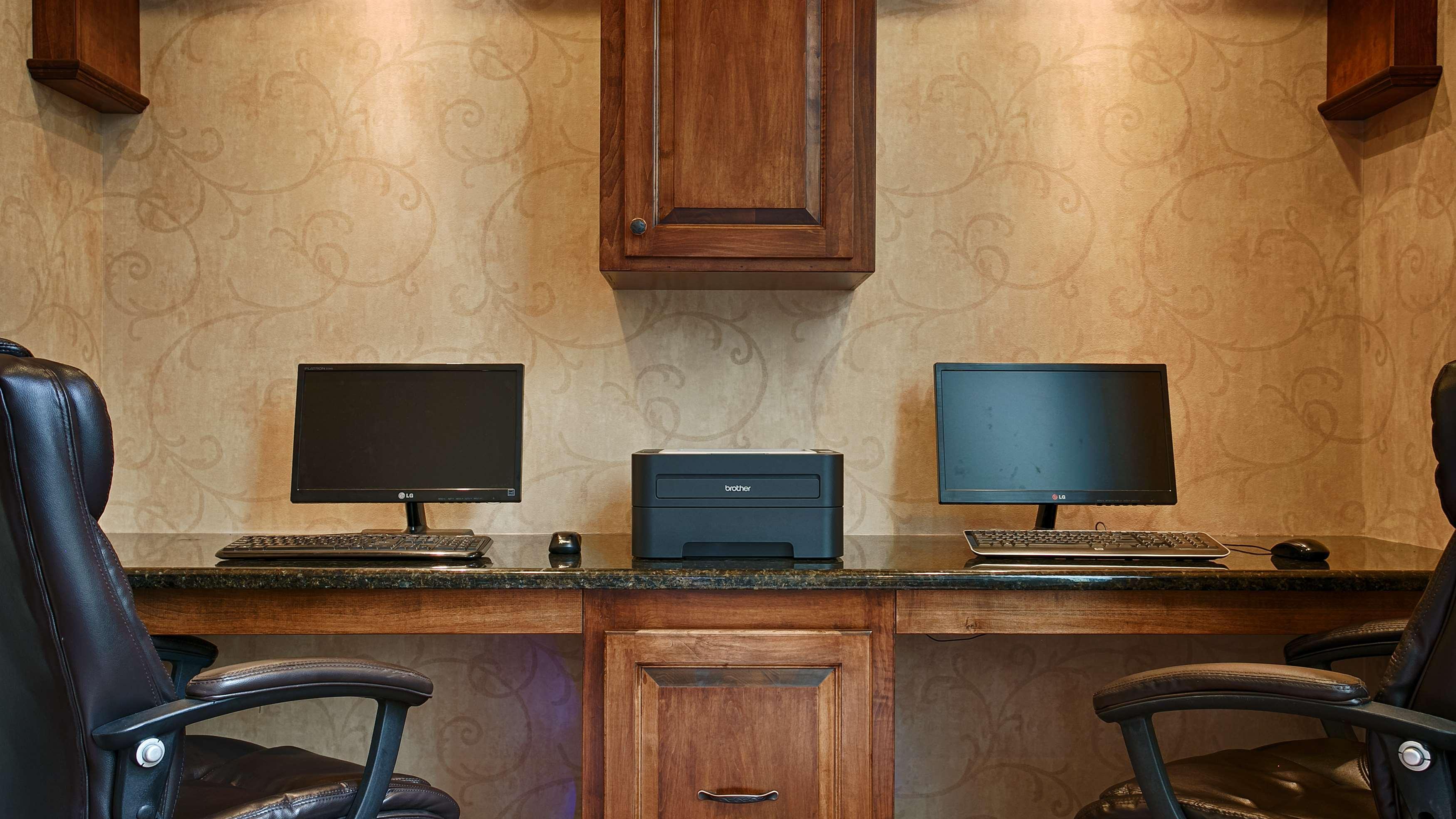 Western Southpark Inn&suites Hotel